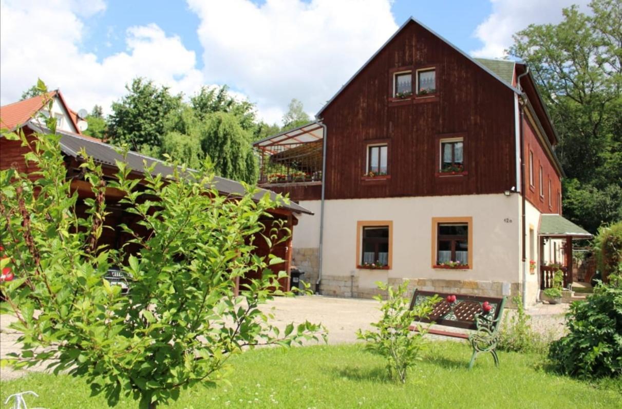 Zur Alten Post Apartment Pirna Exterior photo